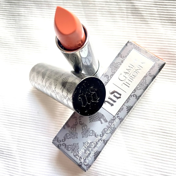 NIB Urban Decay Game Of Thrones Lipstick in Sansa Stark - Picture 4 of 5
